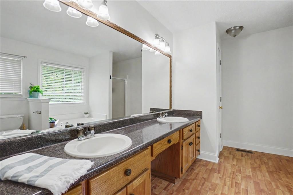 Interior or exterior photo, 5196 Proctor Landing Road, Acworth GA, image 11