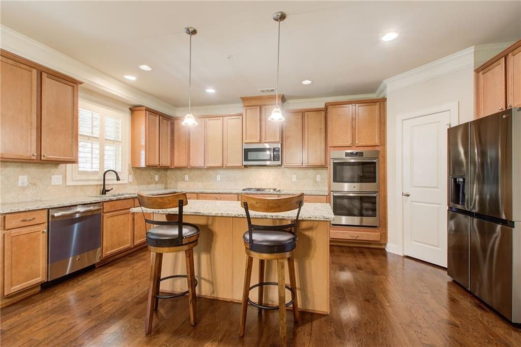 Kitchen with oversized island, 2627 Vintage Drive, Alpharetta GA